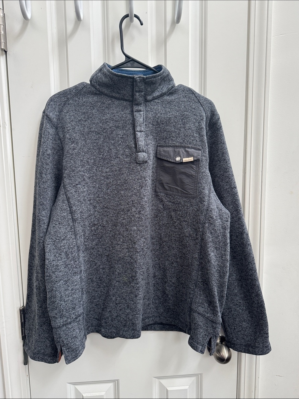 Woolrich Men's Charcoal Gray Quarter-Zip Fleece Pullover
